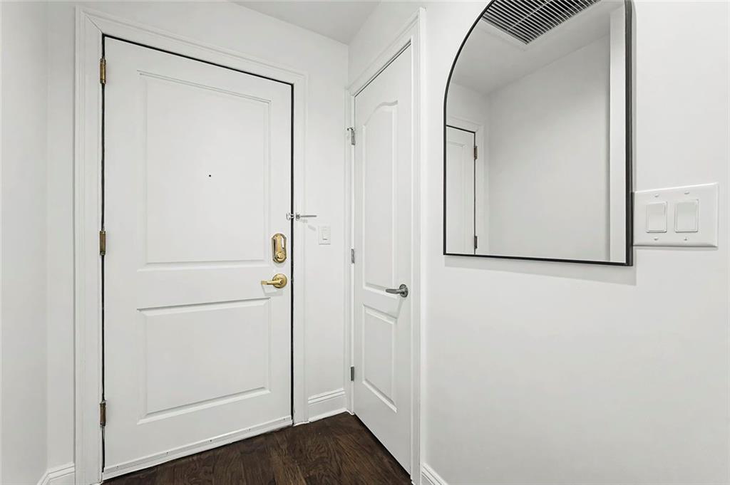 2828 Peachtree Road Northwest, Unit 1704 Atlanta, GA 30305 - Photo 2 of 41