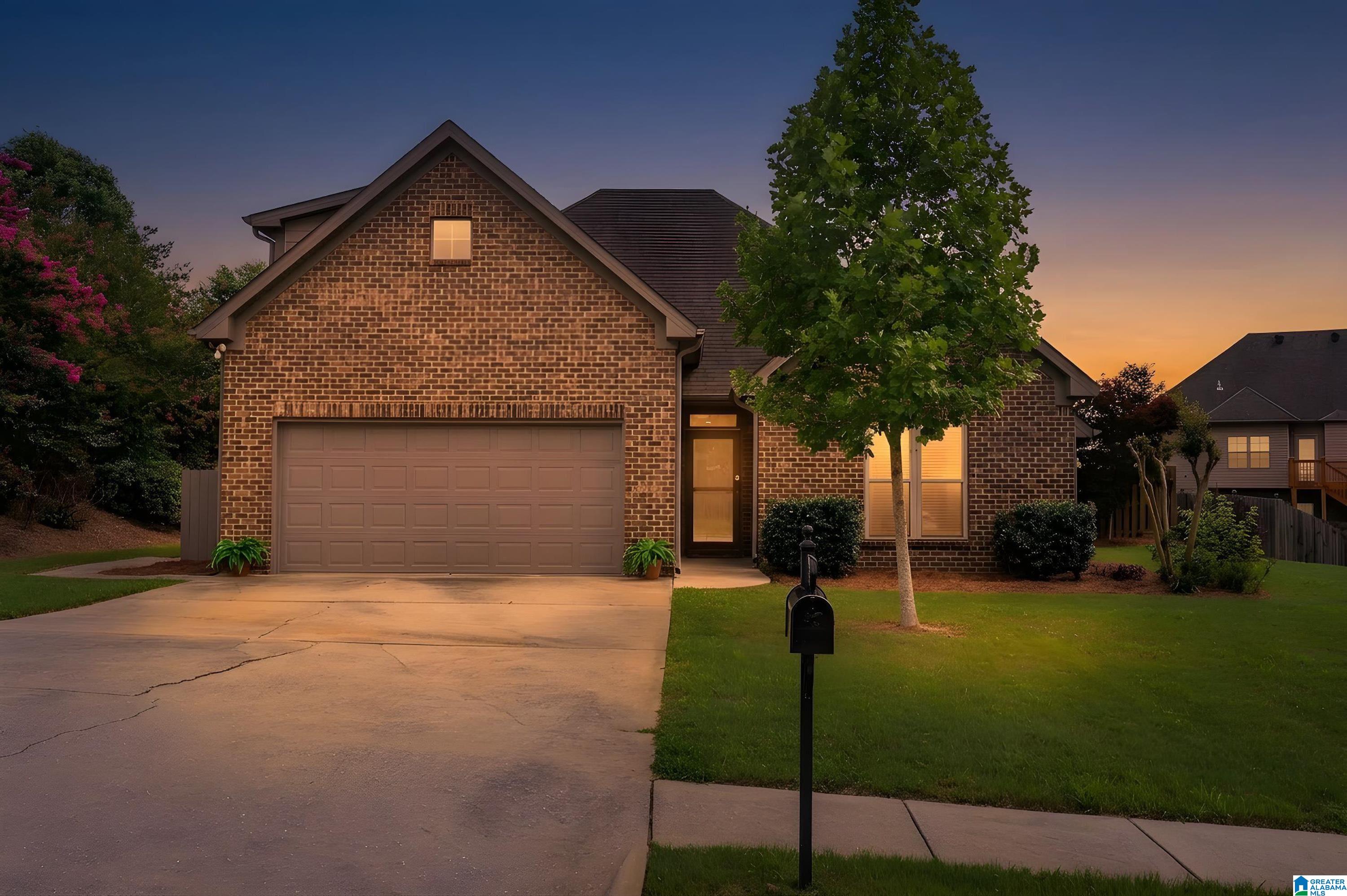 312 Cromwell Alabaster, AL 35114 - Photo 1 of 39