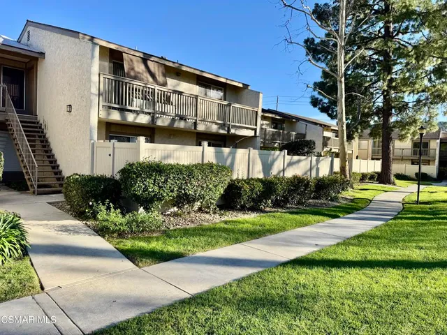 $489,999 | 15266 Campus Park Drive, Unit C, Moorpark, CA 93021