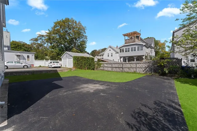 $3,250 | 301 Glenwood Avenue, Pawtucket, RI 02860