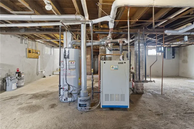 $3,250 | 301 Glenwood Avenue, Pawtucket, RI 02860