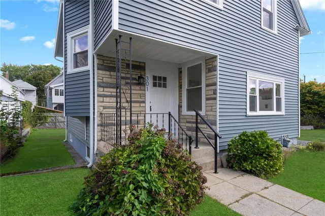 $3,250 | 301 Glenwood Avenue, Pawtucket, RI 02860