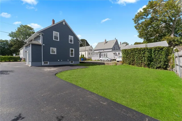 $3,250 | 301 Glenwood Avenue, Pawtucket, RI 02860