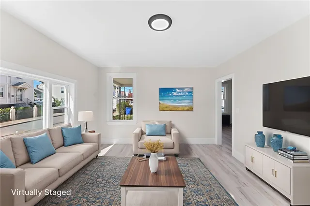 $3,250 | 301 Glenwood Avenue, Pawtucket, RI 02860