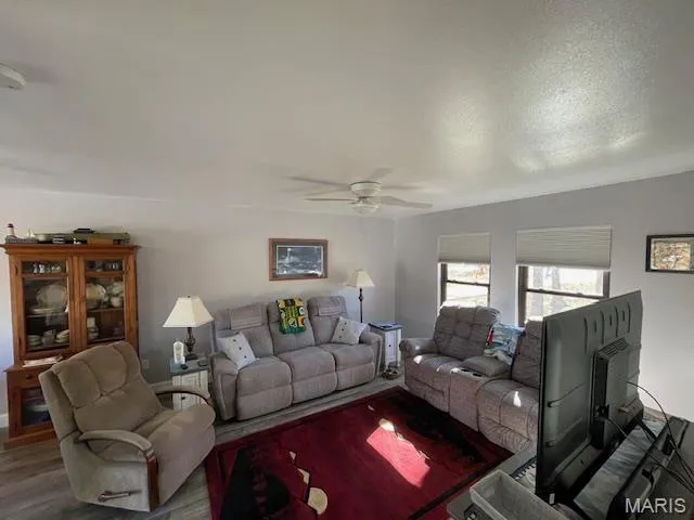 $274,900 | 1126 South Deer Trail, Fredericktown, MO 63645