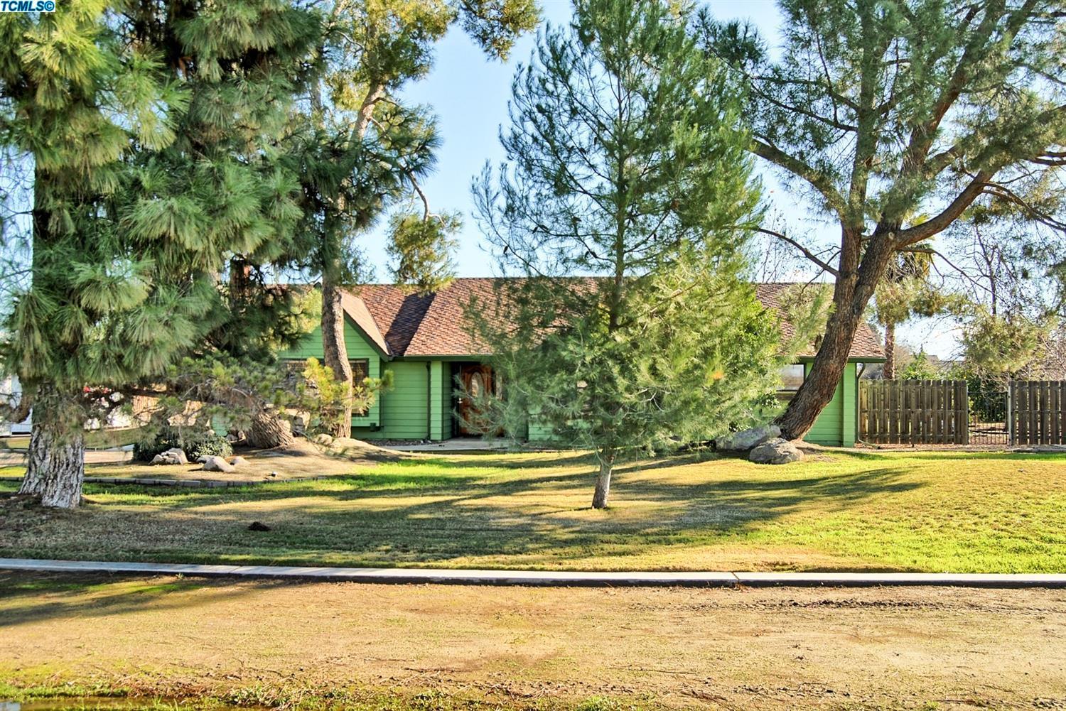 380 South Anderson Road Exeter, CA 93221 - Photo 1 of 23 Primary Photo