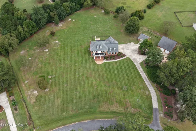 $765,000 | 1441 Saddlewood Drive, Greenville, NC 27858