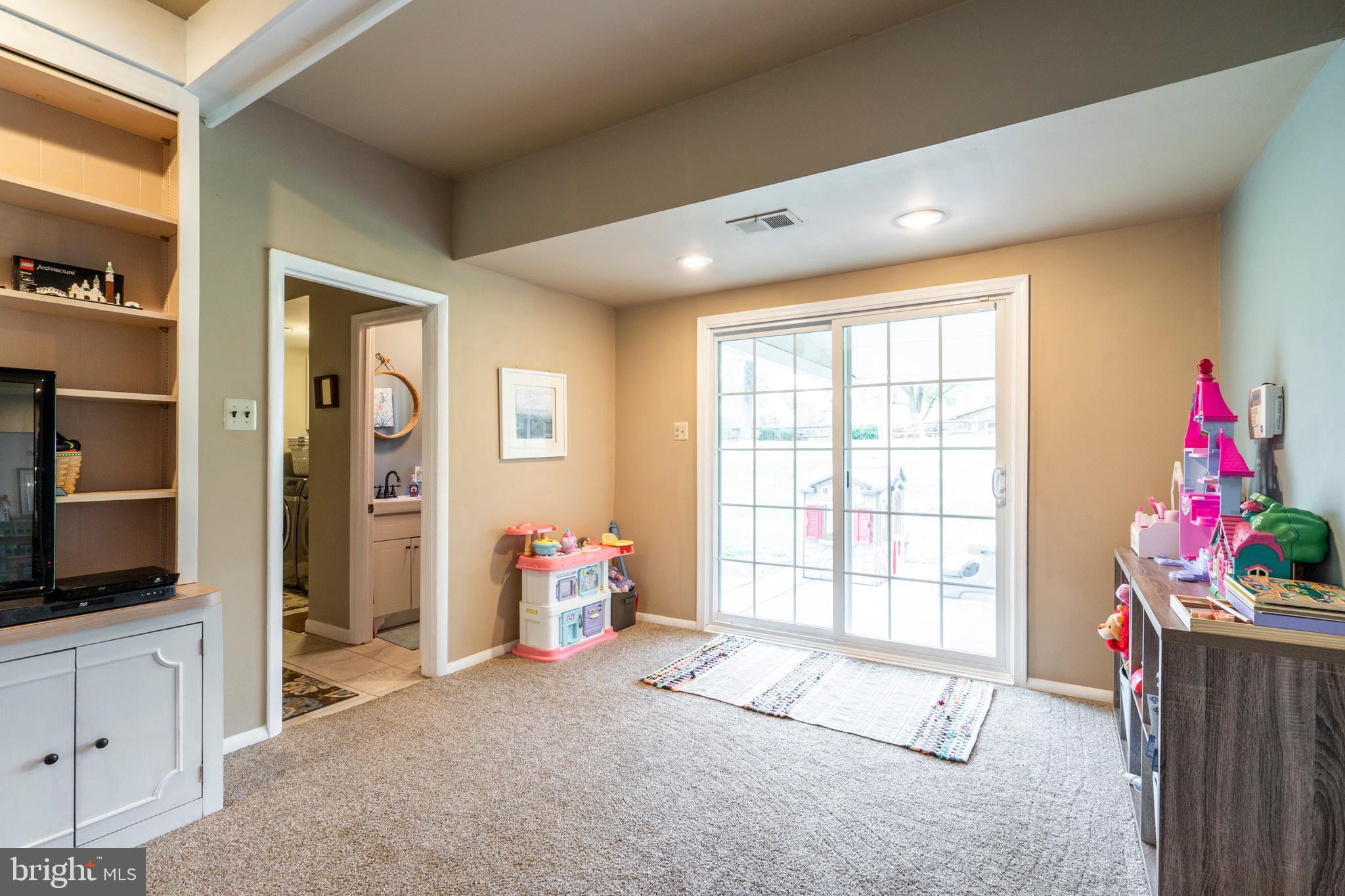 608 Linnet Road Norristown, PA 19403 - Photo 5 of 40 Gallery Image 5