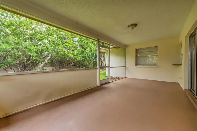 $499,500 | 5001 Woodstone Circle West, Lake Worth, FL 33463