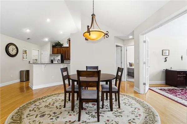 $415,000 | 5226 Stone Village Circle Northwest, Unit 44, Kennesaw, GA 30152