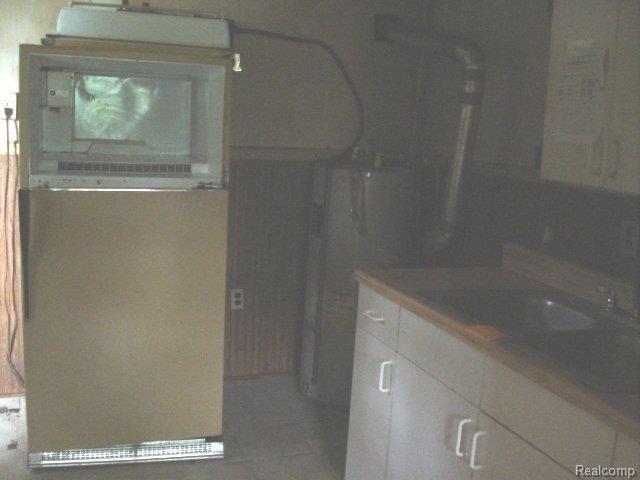 3040 Willet Avenue Rochester, MI 48309 - Photo 2 of 5 3040 Willet (2)