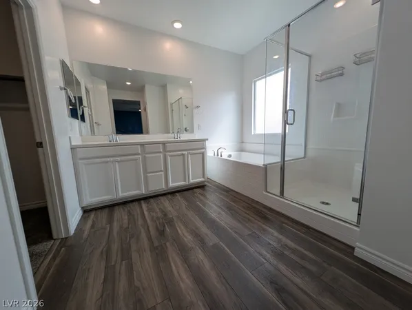 $2,100 | 2932 Moulin Heights Street, Las Vegas, NV 89156