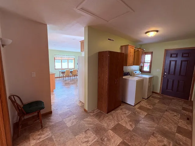 $499,000 | 970 County Road 89, Baudette, MN 56623