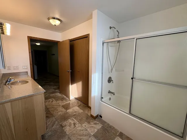 $499,000 | 970 County Road 89, Baudette, MN 56623