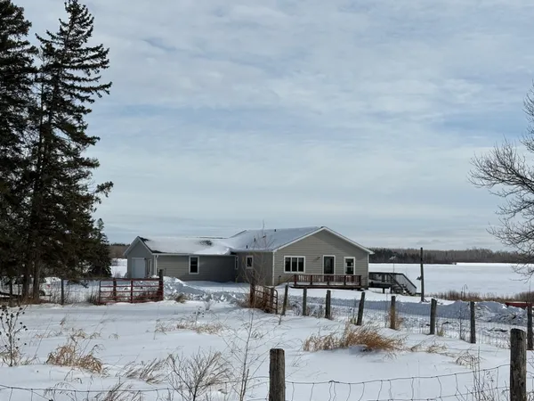 $499,000 | 970 County Road 89, Baudette, MN 56623