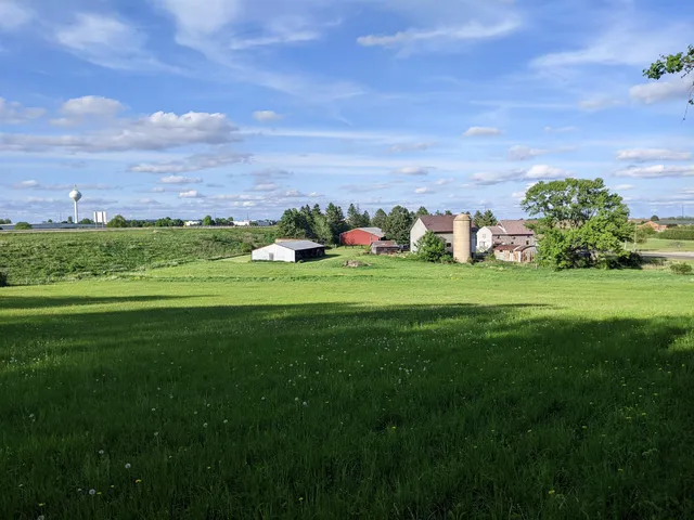 $799,000 | 2000 Columbus Street, Sun Prairie, WI 53590