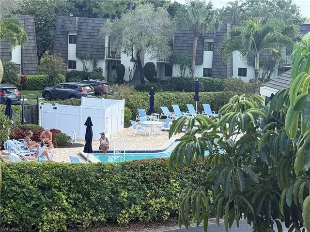 $2,900 | 1645 Spoonbill Lane, Unit C, Naples, FL 34105