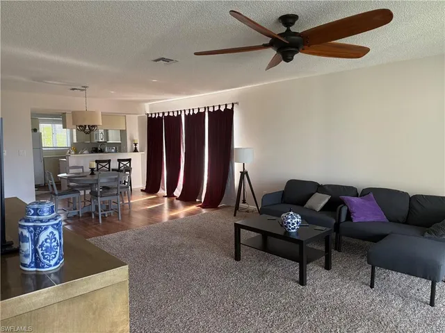 $2,900 | 1645 Spoonbill Lane, Unit C, Naples, FL 34105