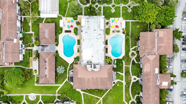 $100,000 | 16900 Northeast 14th Avenue, Unit 204, Miami, FL 33162