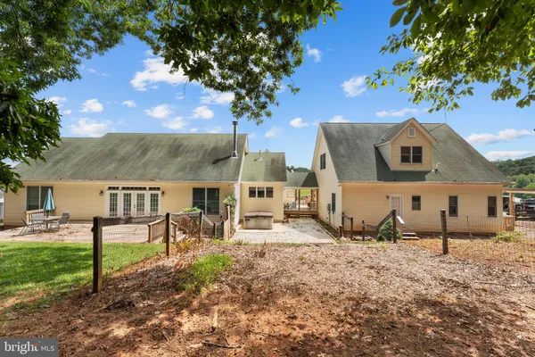 $1,040,000 | 8260 River Hills Lane, Rixeyville, VA 22737