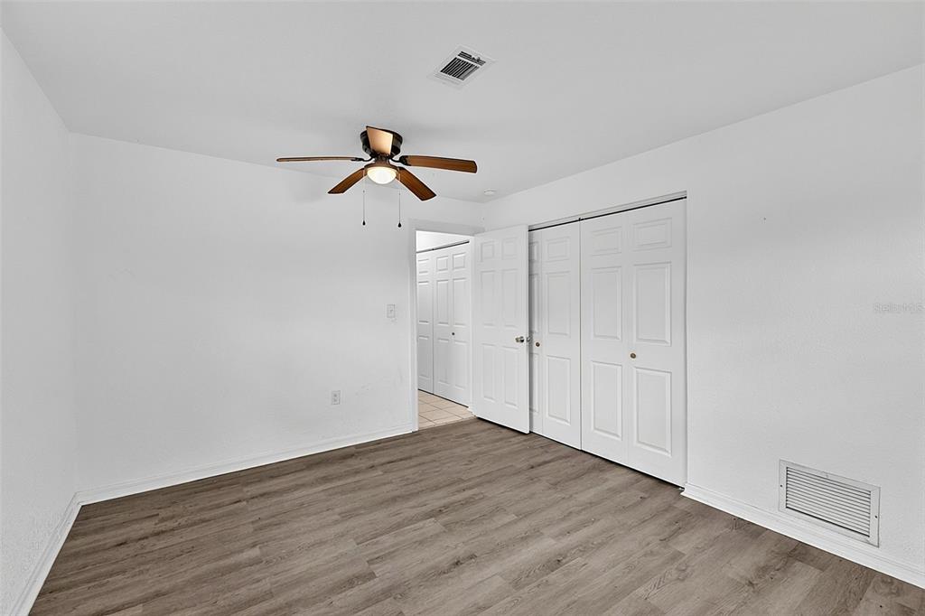 887 Leeward Road Venice, FL 34293 - Photo 34 of 38