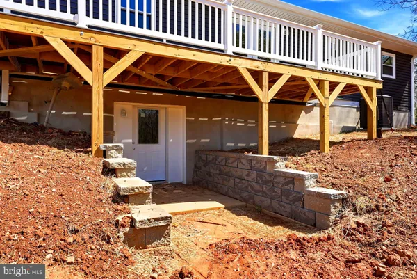 $497,900 | 22064 Yellow Bottom Road, Lignum, VA 22726