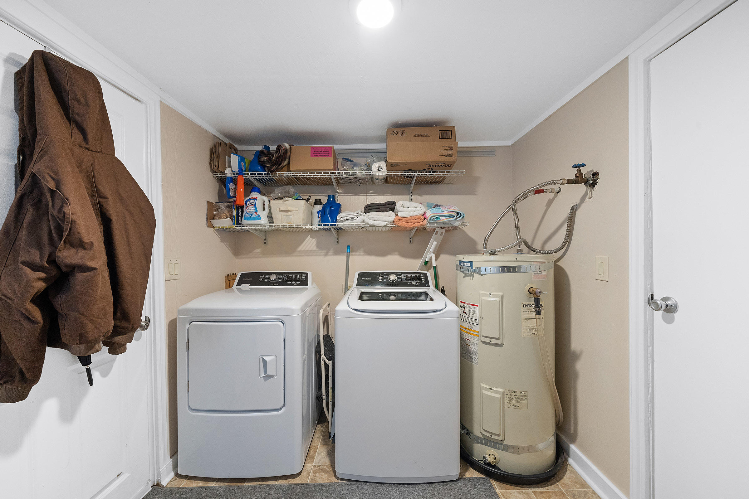 809 1/2 4th Street Tillamook, OR 97141 - Photo 16 of 21 DSC02638