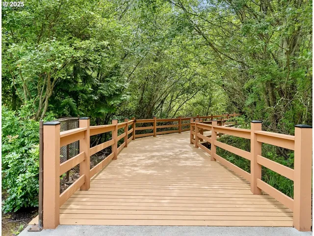 $298,888 | 10654 Northeast Holly Street, Unit 307, Hillsboro, OR 97006