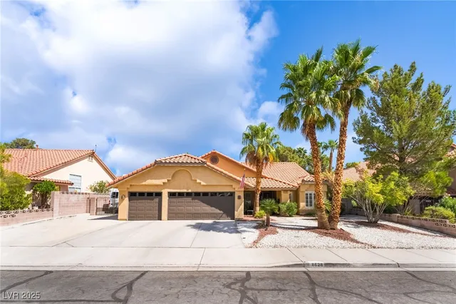 $3,200 | 8628 Highacre Drive, Las Vegas, NV 89145