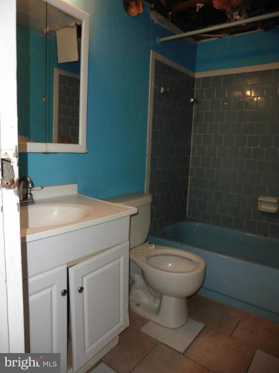 7969 Riggs Road, Unit 4 Hyattsville, MD 20783 - Photo 11 of 16 Bath