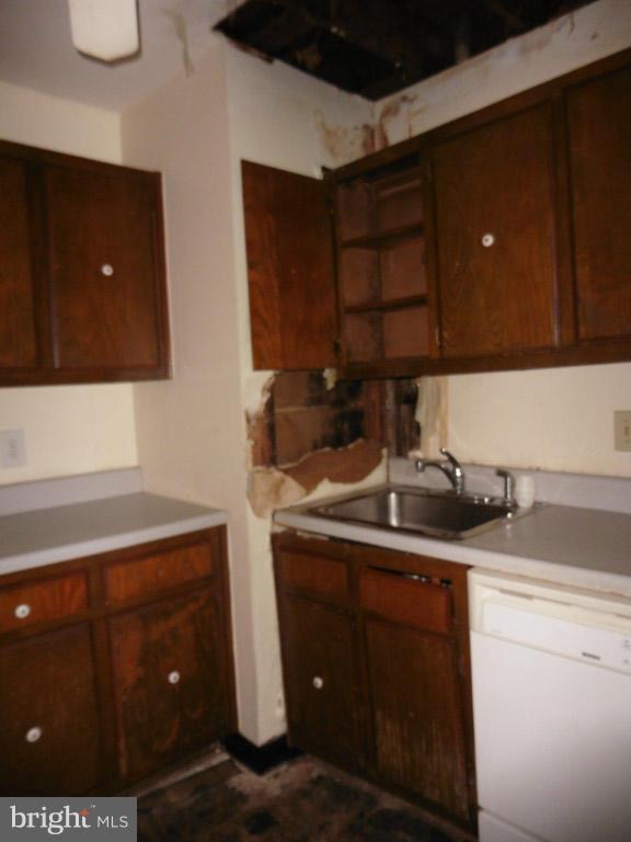 7969 Riggs Road, Unit 4 Hyattsville, MD 20783 - Photo 6 of 16 Kitchen