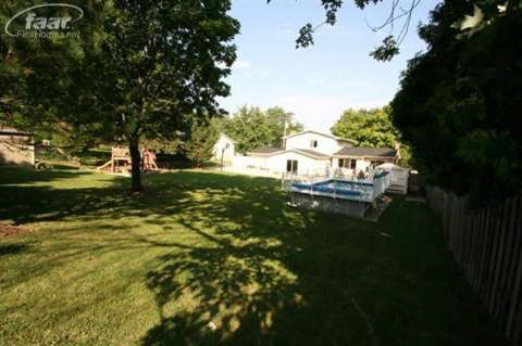 727 Huntington Road Grand Blanc, MI 48439 - Photo 28 of 40 20369436-28.JPG