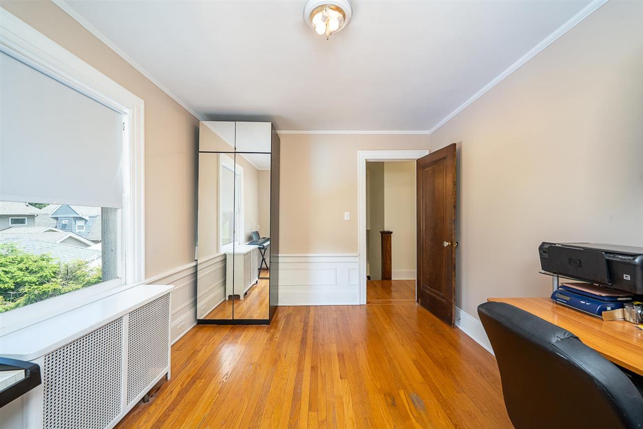 14 Myrtle Street Rutherford, NJ 07070 - Photo 13 of 21