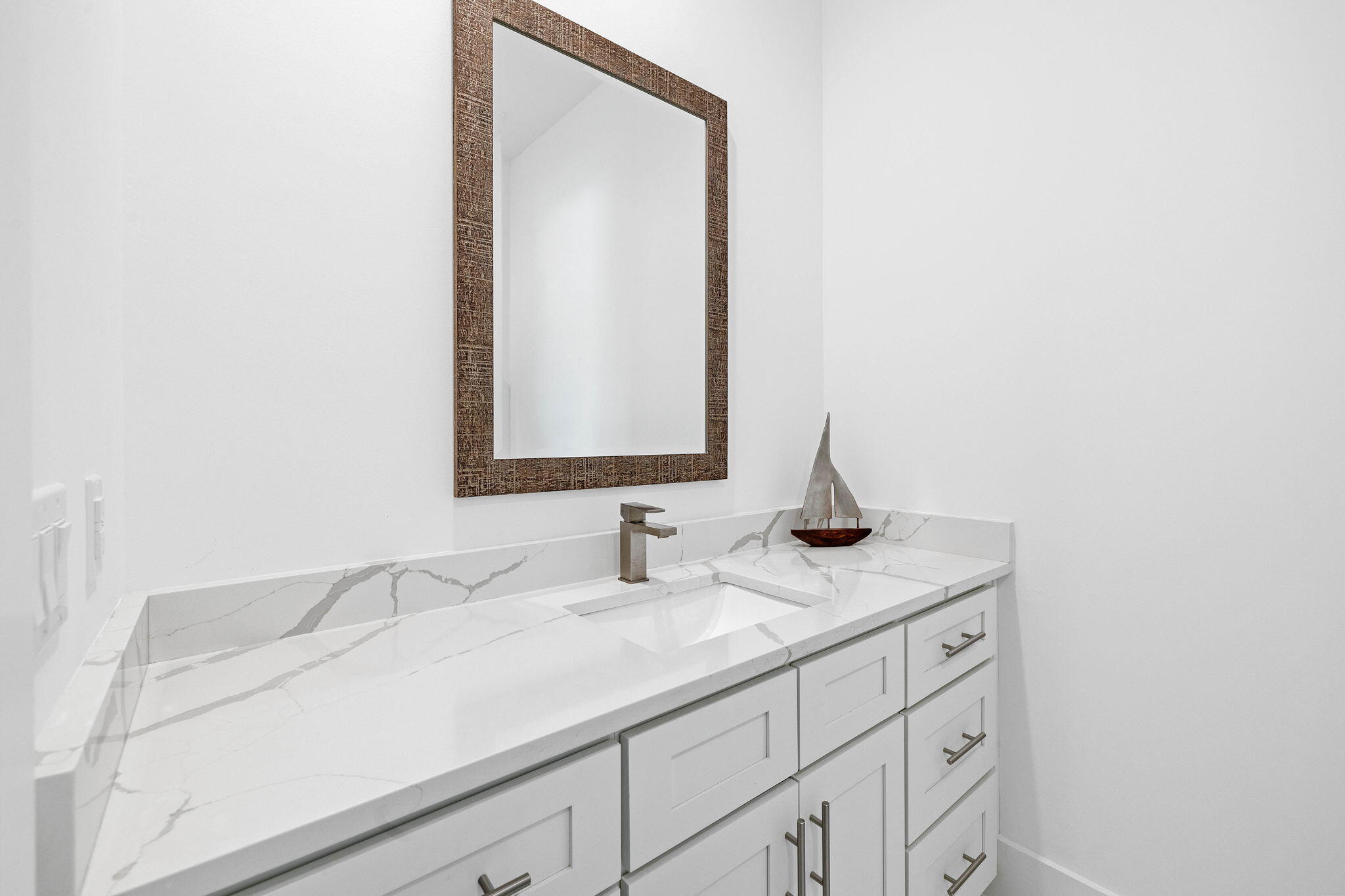 217 Snowdrift Road Miramar Beach, FL 32550 - Photo 52 of 106 Second Floor Bathroom 3