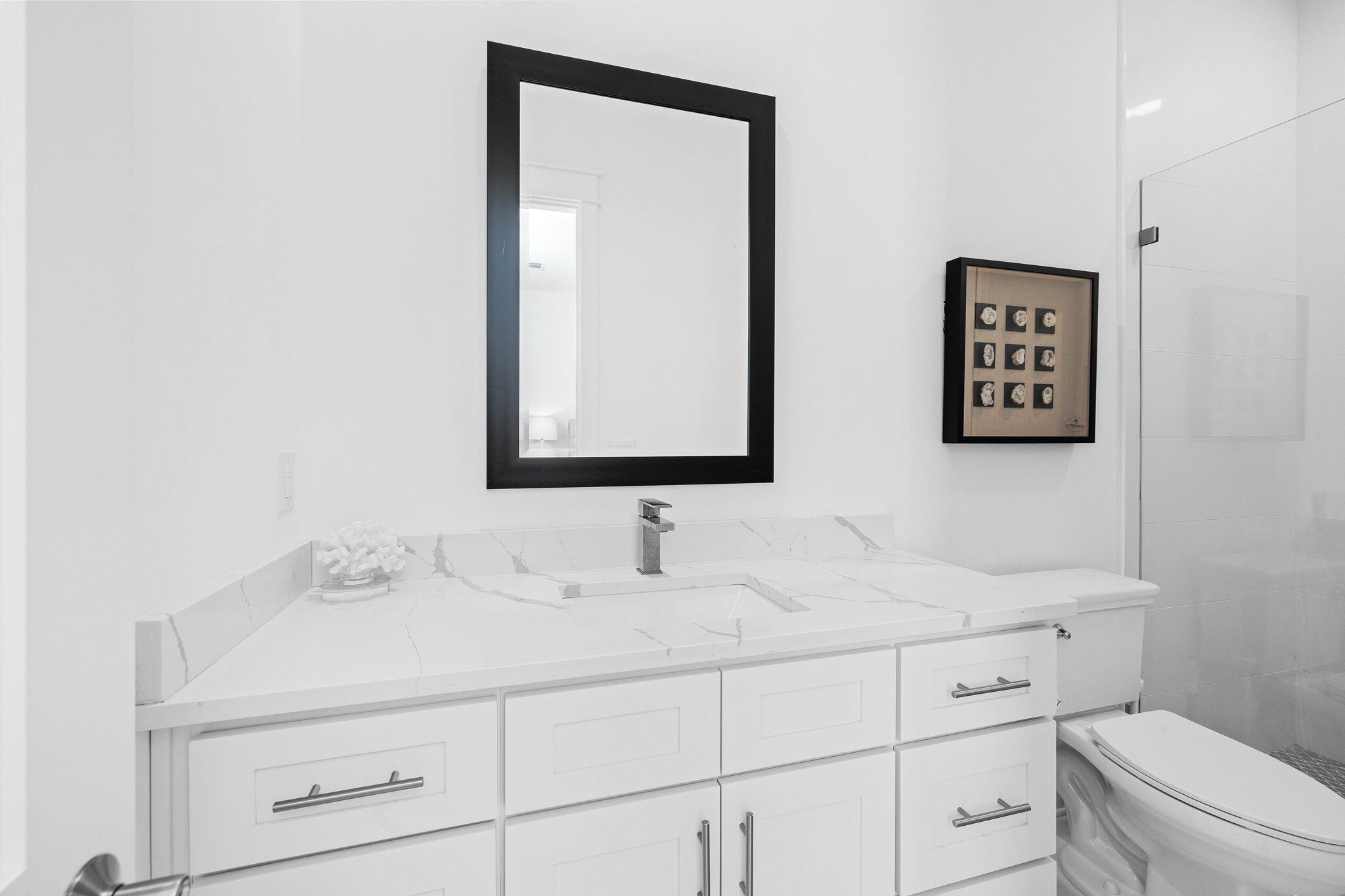 217 Snowdrift Road Miramar Beach, FL 32550 - Photo 78 of 106 Third Floor Bathroom 1