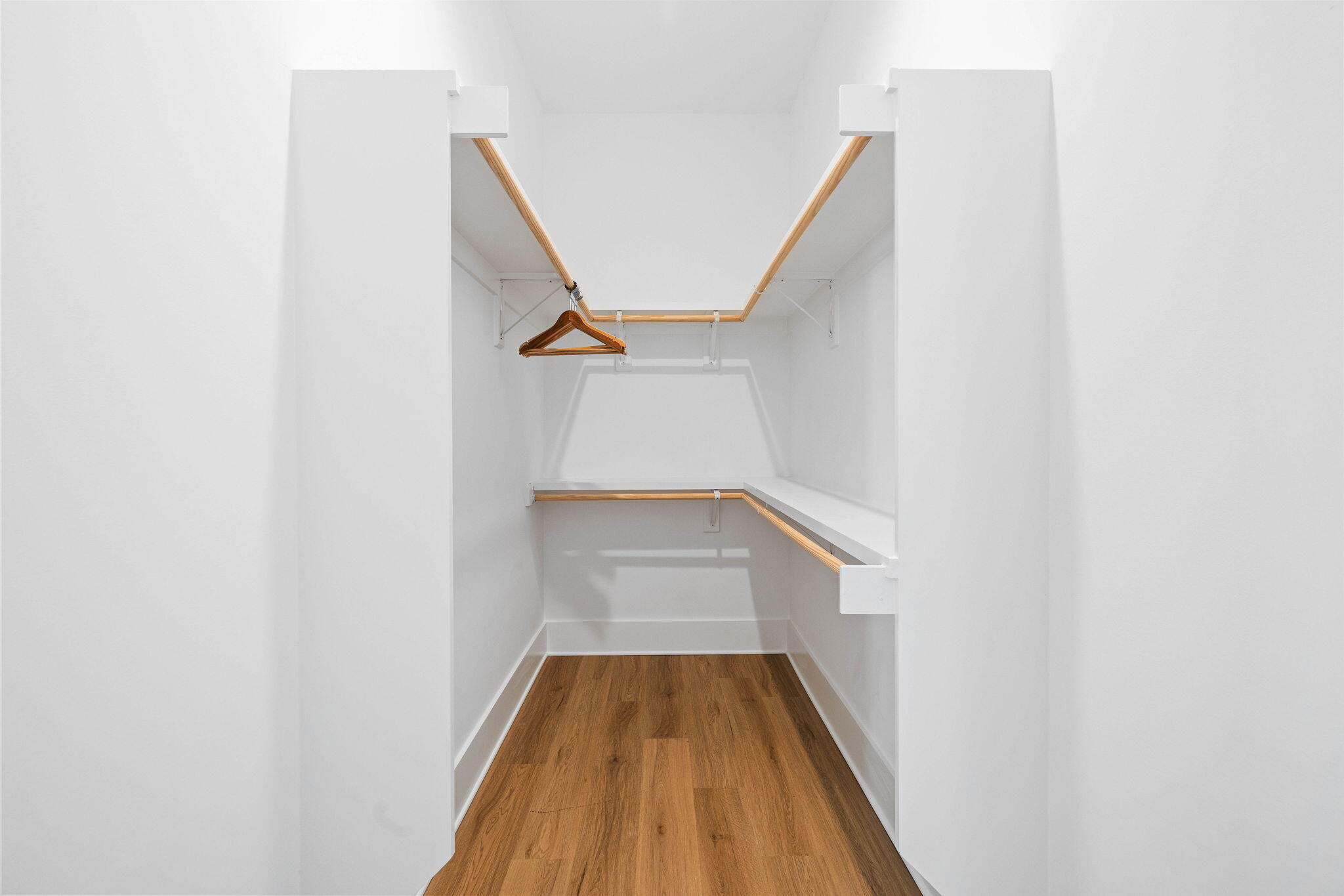 217 Snowdrift Road Miramar Beach, FL 32550 - Photo 90 of 106 Third floor closet