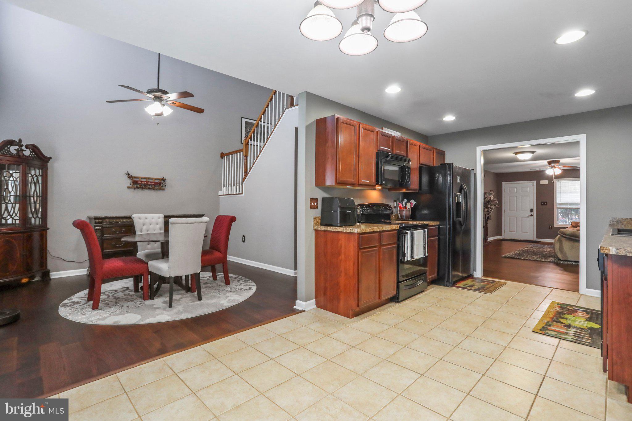 16 Fuzzy Tail Drive Ranson, WV 25438 - Photo 5 of 18