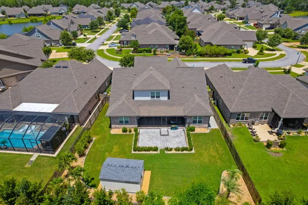 $879,900 | 208 Meadow Lake Drive, Freeport, FL 32439