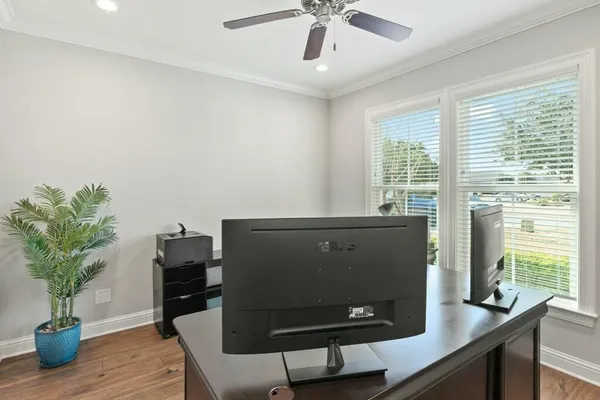 $879,900 | 208 Meadow Lake Drive, Freeport, FL 32439