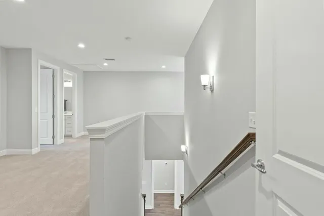 $889,000 | 208 Meadow Lake Drive, Freeport, FL 32439