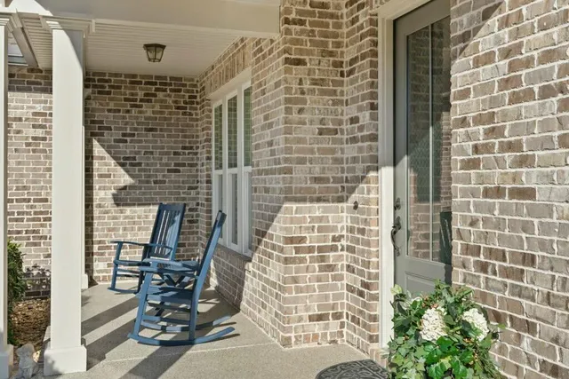 $889,000 | 208 Meadow Lake Drive, Freeport, FL 32439