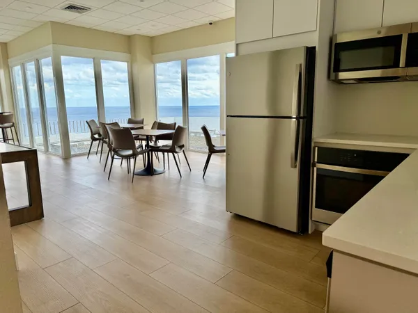 $4,000 | 1370 South Ocean Boulevard, Unit 603, Pompano Beach, FL 33062