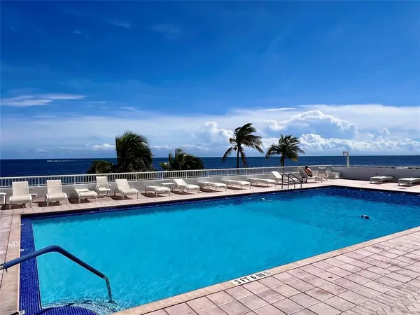 $4,000 | 1370 South Ocean Boulevard, Unit 603, Pompano Beach, FL 33062
