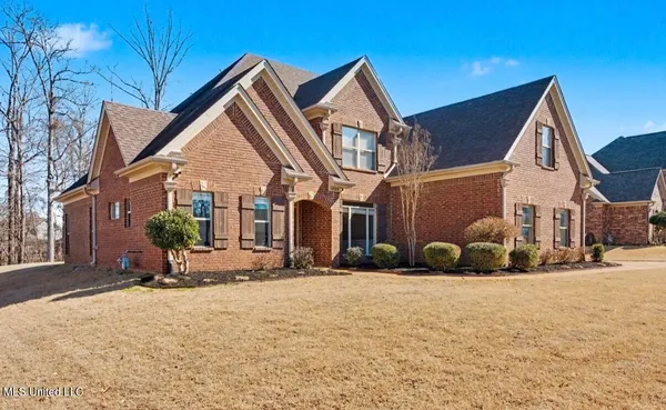 $439,900 | 1884 West Keenlan Drive, Hernando, MS 38632