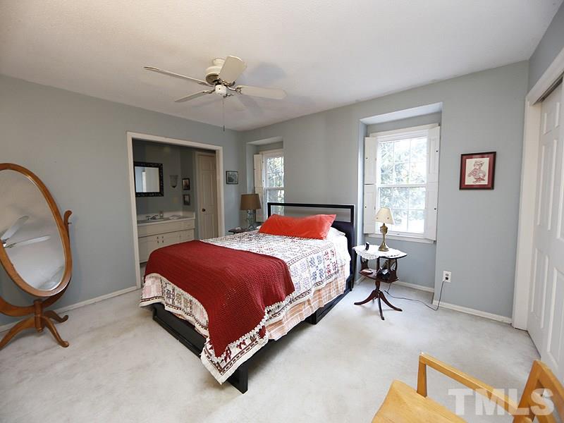 3135 Morningside Drive Raleigh, NC 27607 - Photo 7 of 14