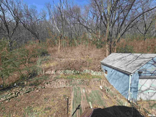 $149,900 | 1915 East Washington Street, East Peoria, IL 61611