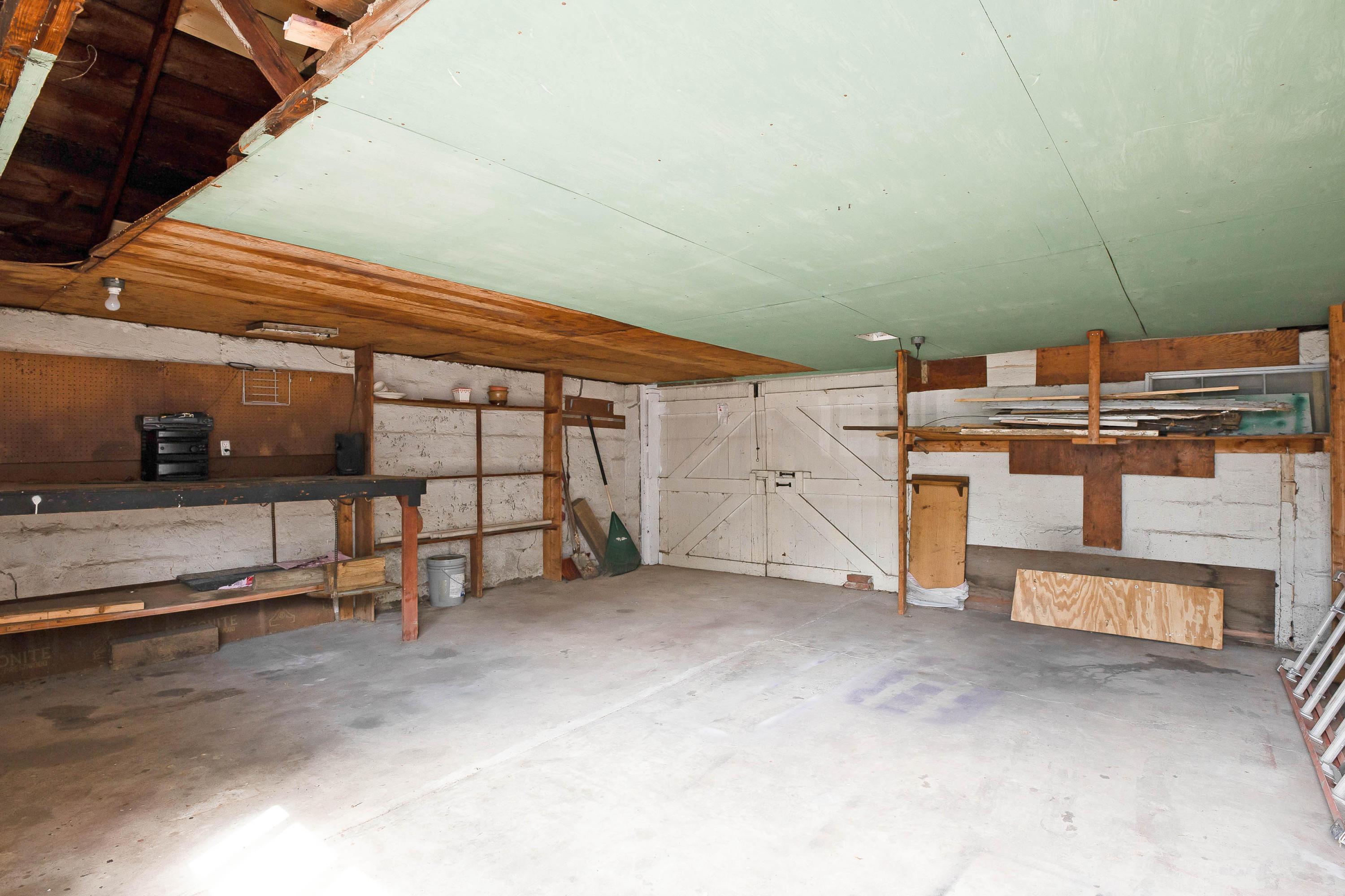 502 Elaine Road Whitehall, OH 43213 - Photo 20 of 32