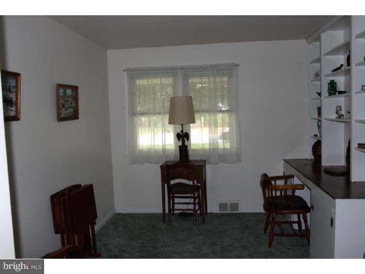 53 Auburn Road Woodstown, NJ 08098 - Photo 14 of 23 Bedroom 2