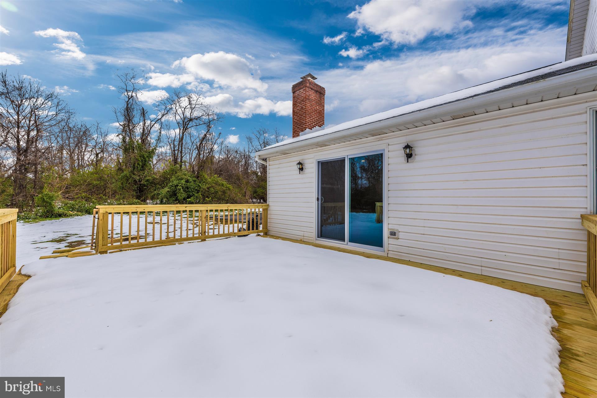 3552 Sigler Road Jefferson, MD 21755 - Photo 18 of 47 Family Room slider to deck