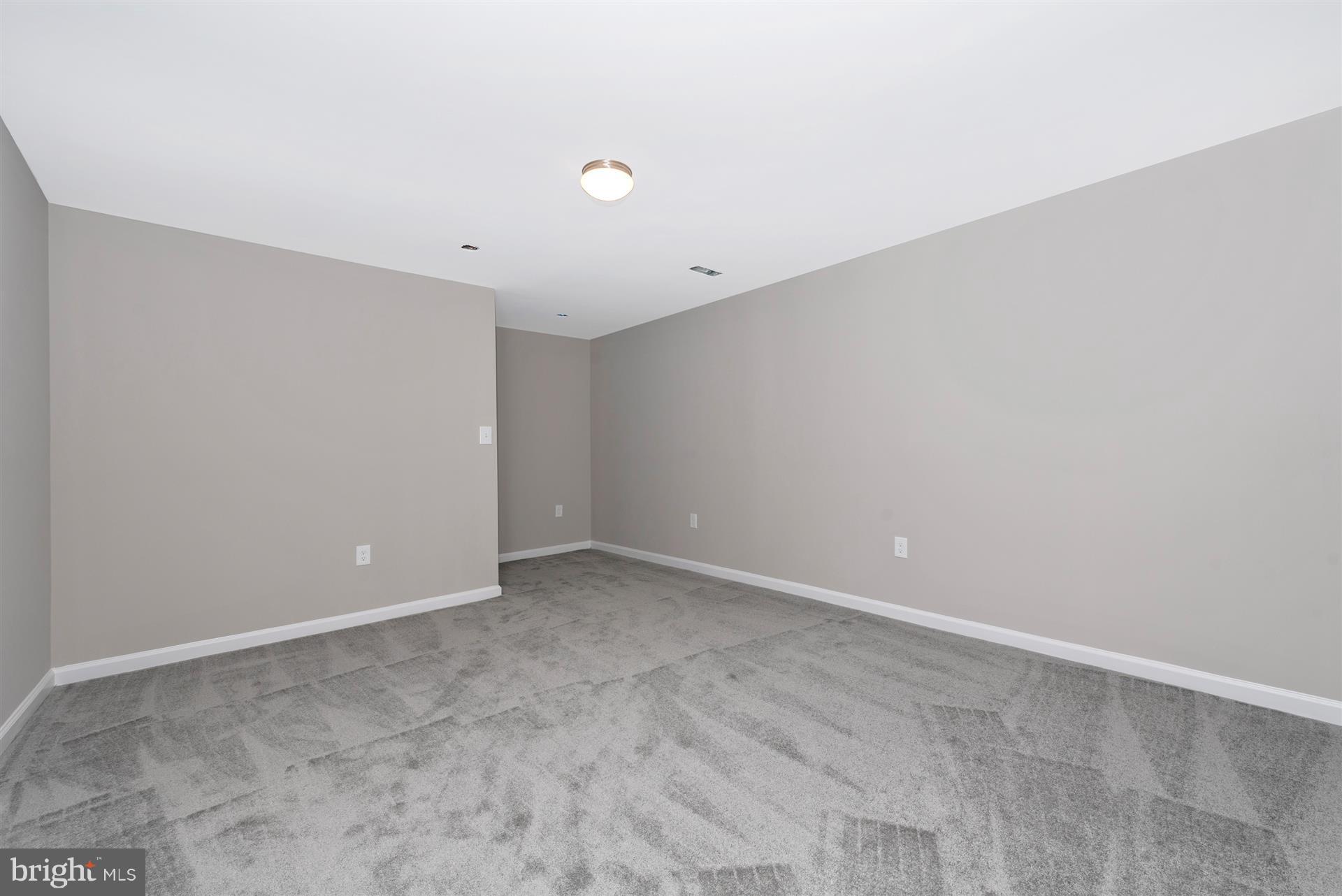 3552 Sigler Road Jefferson, MD 21755 - Photo 33 of 47 Lover Level Office